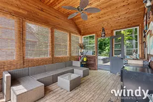 8589 Heron Ct, Watervliet, MI 49098 - Photo 16