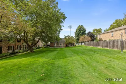 2471 Abbington Drive SE, Grand Rapids, MI 49506 - Photo 18
