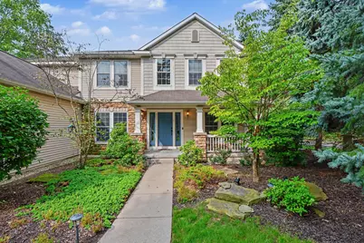 1219 Stoneshire Drive SE, Grand Rapids, MI 49546 - Photo 2