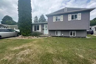 517 Clarion St, Clio, MI 48420 - Photo 4
