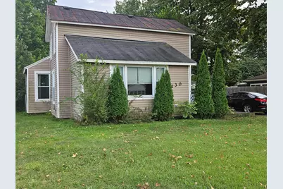130 E Sycamore Street, Wayland, MI 49348 - Photo 2