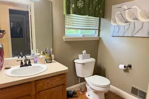 2817 Windside Ct, Ann Arbor, MI 48103 - Photo 14