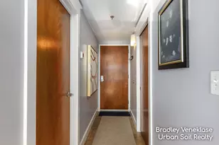 600 Broadway Ave NW, Grand Rapids, MI 49504 - Photo 16