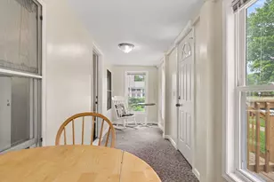 203 Roseneath Ave, Battle Creek, MI 49037 - Photo 6