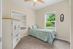 203 Roseneath Ave, Battle Creek, MI 49037 - Photo 12