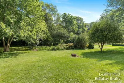 140 SE Casey Court SE, Caledonia, MI 49316 - Photo 8