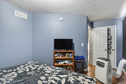 7043 Liggett Street, Kalamazoo, MI 49048 - Photo 4