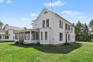 313 W Front St, Buchanan, MI 49107 - Photo 2
