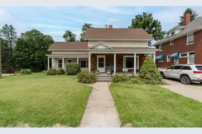 537 W Green Street, Hastings, MI 49058 - Photo 1