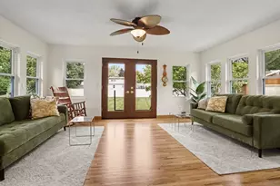 309 Sib Rumery St, Wayland, MI 49348 - Photo 8