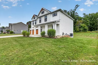 11544 Sessions Woods Drive W, Grand Rapids, MI 49534 - Photo 4