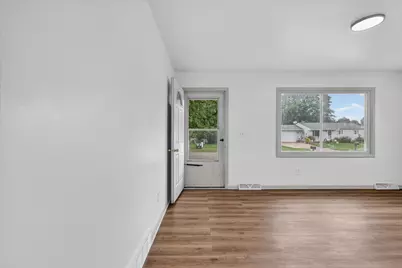 1548 Sibley Street, Lowell, MI 49331 - Photo 4