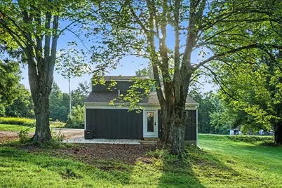 725 N Paw Paw Street, Lawrence, MI 49064 - Photo 24