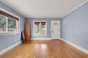 1952 Havana Ave SW, Wyoming, MI 49509 - Photo 4
