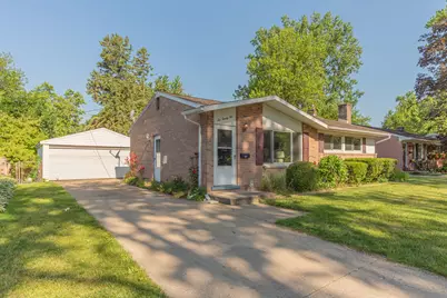 622 Rosemont Avenue, Saline, MI 48176 - Photo 2