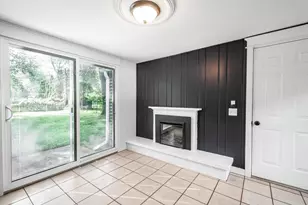 525 Brewer St, Marshall, MI 49068 - Photo 8