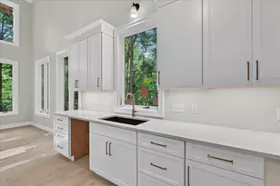 13165 Deer Creek Dr, South Haven, MI 49090 - Photo 22