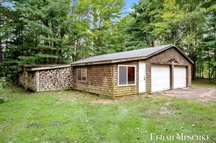 531 Judson Rd, Norton Shores, MI 49456 - Photo 42