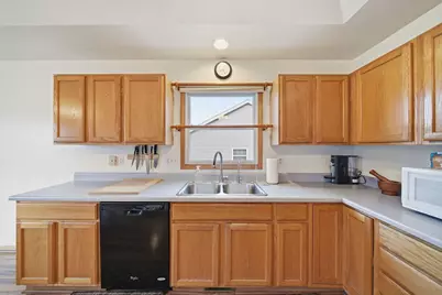 7455 Norfolk Drive, Onsted, MI 49265 - Photo 10