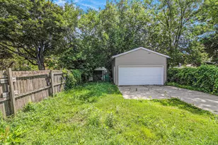 612 N Walnut St, Lansing, MI 48933 - Photo 4