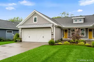 575 Riverbank Cir, Zeeland, MI 49464 - Photo 2