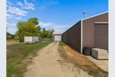 271 Gaige Street, Jonesville, MI 49250 - Photo 44
