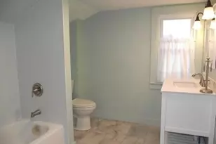 210 N Staffon St, Ludington, MI 49431 - Photo 26