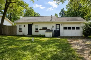 4149 Riverside Rd, Benton Harbor, MI 49022 - Photo 1