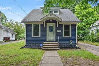 809 Hall Street, Albion, MI 49224 - Photo 2
