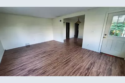 5131 Grand River Drive NE, Grand Rapids, MI 49525 - Photo 2