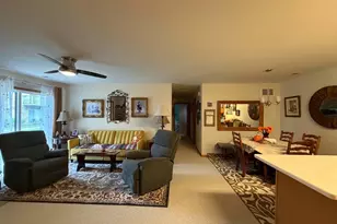 24134 Wedgewood Cir, Warren, MI 48091 - Photo 2