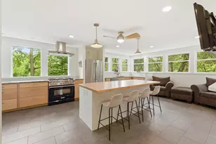 1205 Pinehurst Blvd, Kalamazoo, MI 49006 - Photo 4