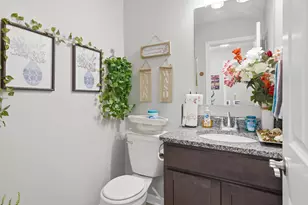 1530 Thimbleberry Ln, Holt, MI 48842 - Photo 10