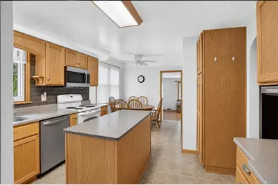 320 W Elizabeth Street, Stockbridge, MI 49285 - Photo 20