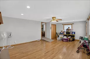 320 W Elizabeth St, Stockbridge, MI 49285 - Photo 22