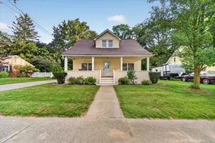 320 W Elizabeth St, Stockbridge, MI 49285 - Photo 2