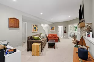 2077 W Glen Ct, Norton Shores, MI 49441 - Photo 34