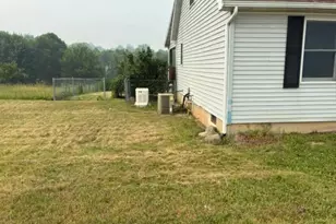 435 26th St, Allegan, MI 49010 - Photo 16