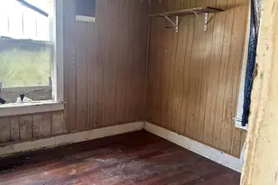 4326 Circle Dr, Flint, MI 48507 - Photo 8