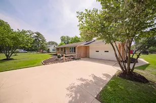 3427 W Shiawassee Ave, Fenton, MI 48430 - Photo 6