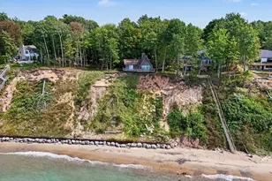 4712 W Fox Farm Rd, Manistee, MI 49660 - Photo 20