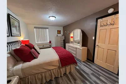 225 N Shore Drive #004, South Haven, MI 49090 - Photo 8