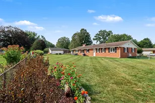 8911 Dolphin St, Portage, MI 49024 - Photo 22