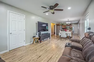 3323 Fourth St, Monroe, MI 48162 - Photo 6