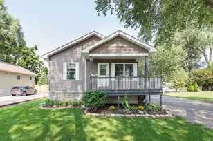 3323 Fourth St, Monroe, MI 48162 - Photo 2