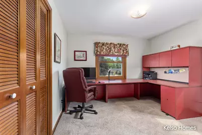 1704 Millbank Street SE, Grand Rapids, MI 49508 - Photo 12