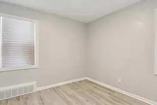 15749 Ardmore St, Detroit, MI 48227 - Photo 12