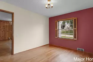 734 Lakeview Dr, Lake Odessa, MI 48849 - Photo 30