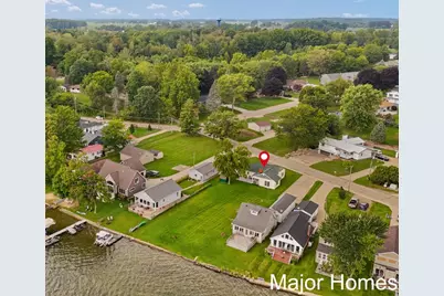 734 Lakeview Drive, Lake Odessa, MI 48849 - Photo 4