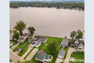734 Lakeview Drive, Lake Odessa, MI 48849 - Photo 2